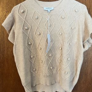 NWT Cute short sleeve sweater